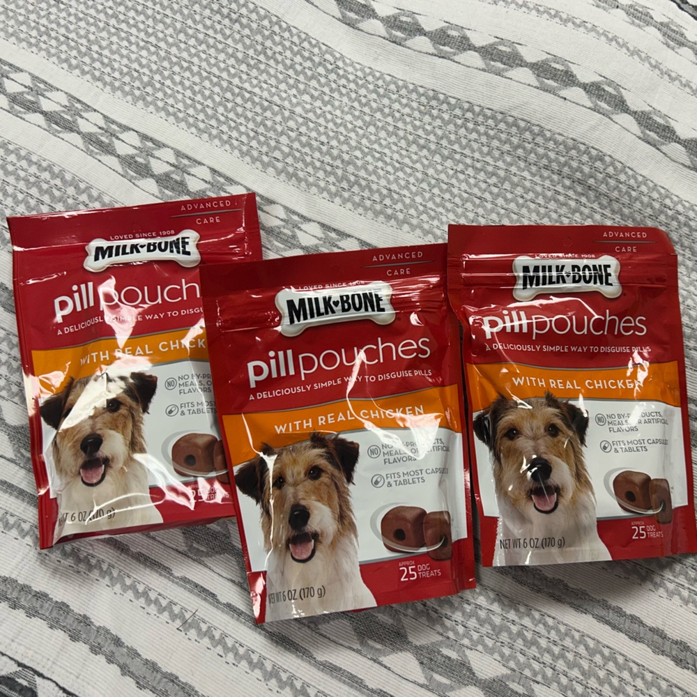 Milk bone pill pouches (3 nwt bags!) never opened!